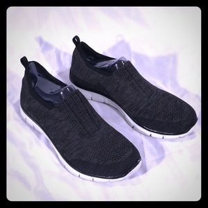 Skechers Women’s Empire Sneakers - Size 10 Black